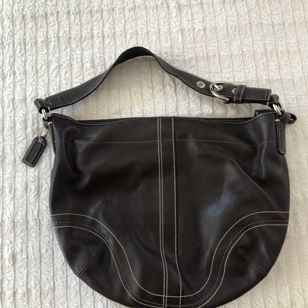 COACH Brown vintage purse  VERY good  condition very clean no blemishes - Picture 2 of 9